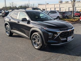 Used 2025 Chevrolet Trax LT w/ LT Convenience Package video 2