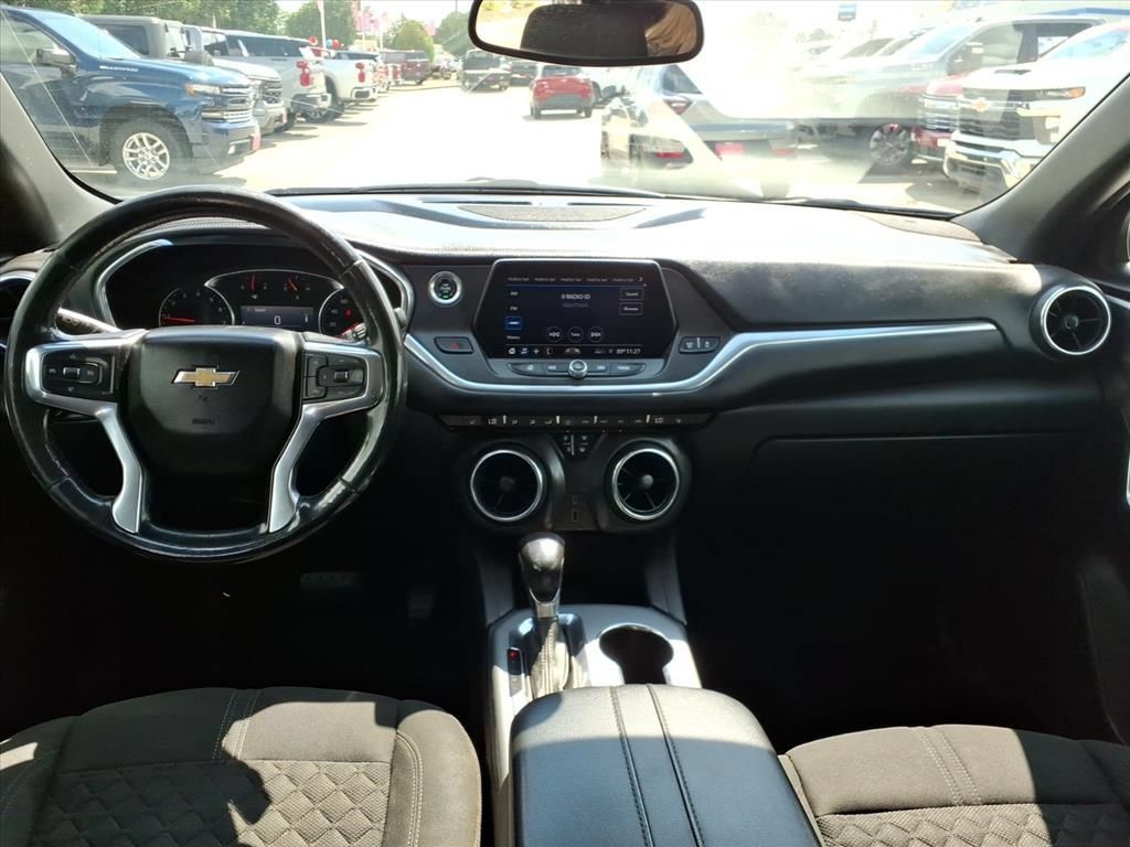 Used 2019 Chevrolet Blazer LT FWD image 16