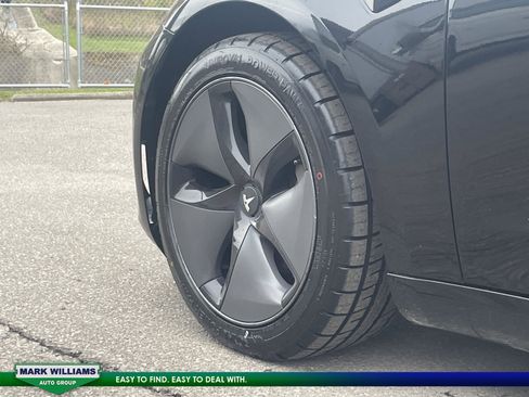 Used 2018 Tesla Model 3 Long Range image 25