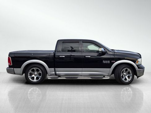 Used 2014 RAM 1500 Laramie w/ Convenience Group image 3