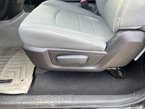 Used 2016 RAM 1500 Tradesman w/ Power & Remote Entry Group AWD/4WD image 14