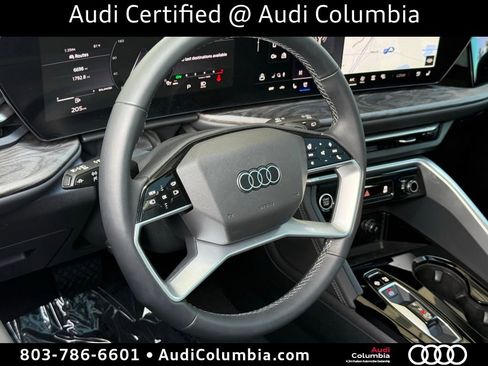 Used 2025 Audi Q5 Premium Plus w/ Premium Plus AWD/4WD image 18