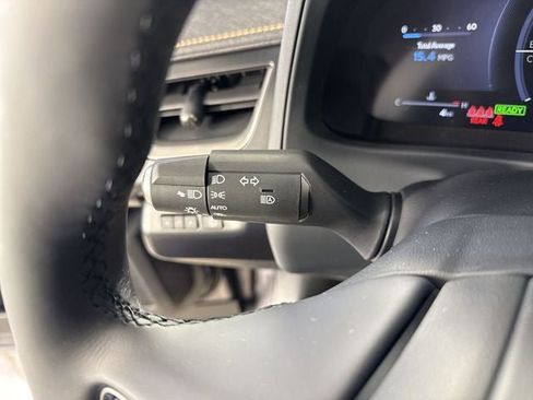 New 2026 Lexus UX 300h AWD image 14