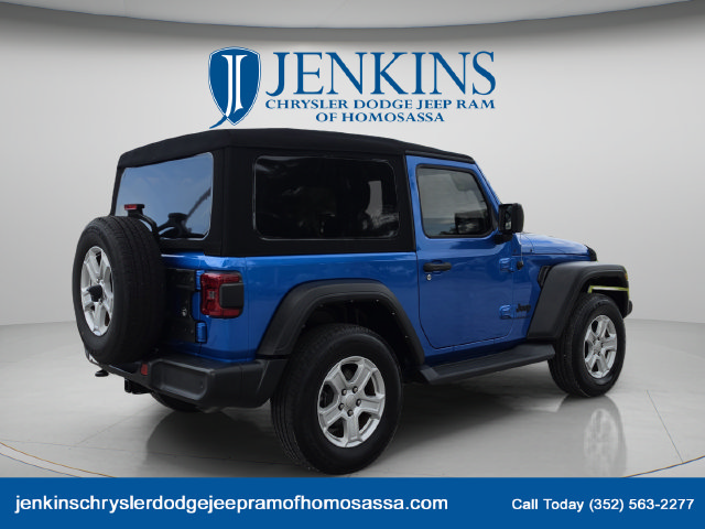 Used 2022 Jeep Wrangler Sport AWD/4WD image 4