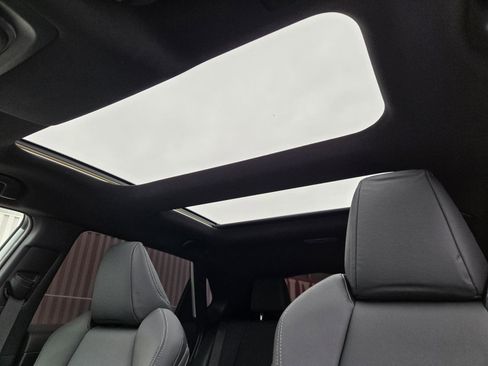 Used 2024 Toyota bZ4X FWD image 21