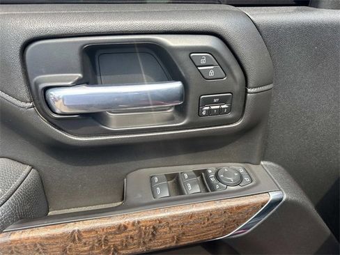 Used 2021 GMC Sierra 2500 Denali w/ Denali Ultimate Package image 25