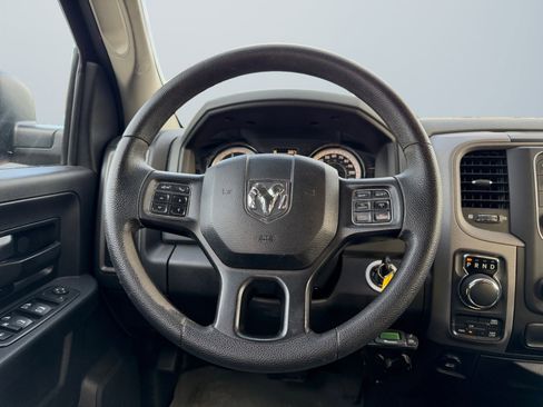 Used 2017 RAM 1500 Express w/ Express Value Package image 13