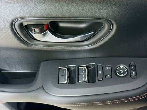 Used 2023 Honda HR-V Sport image 20
