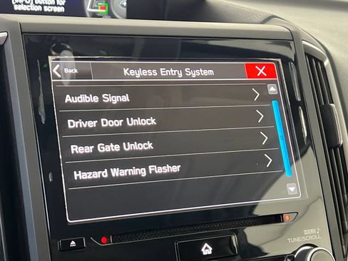 Used 2019 Subaru Crosstrek 2.0i Limited w/ Moonroof Package w/Navigation AWD/4WD image 32