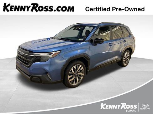 Used 2025 Subaru Forester Touring AWD/4WD image 1