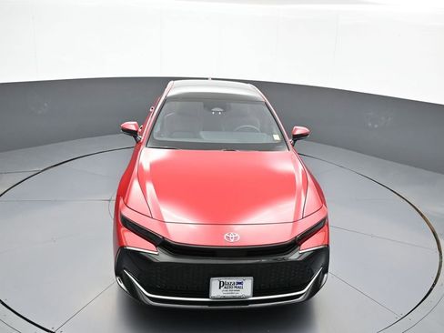 Used 2023 Toyota Crown Limited w/ Advanced Technology Package image 34