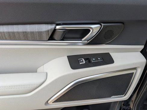 New 2025 Kia Telluride SX Prestige AWD/4WD image 10