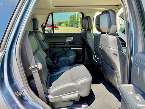 New 2027 Ford Expedition Platinum w/ Driver's Package AWD/4WD image 25