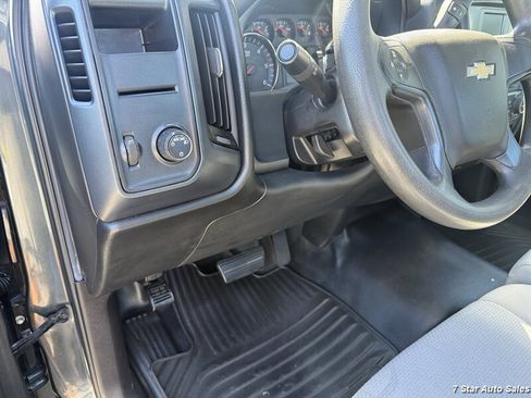Used 2017 Chevrolet Silverado 1500 W/T RWD image 8