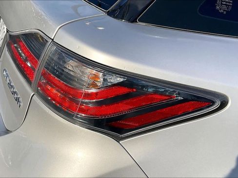 Used 2012 Lexus CT 200h Premium w/ Premium Audio Pkg image 29