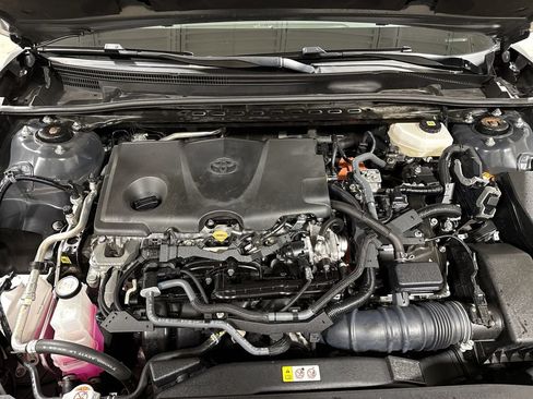 Used 2025 Toyota Camry SE FWD image 24