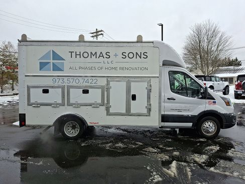 Used 2023 Ford Transit 350 DRW image 4