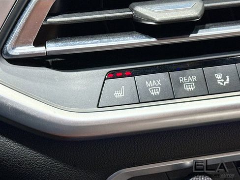 Used 2019 BMW X5 xDrive40i w/ M Sport Package image 25