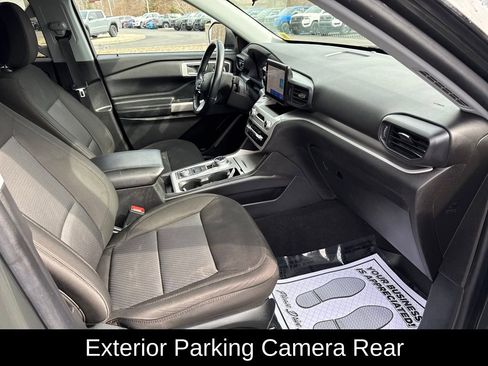 Used 2022 Ford Explorer XLT w/ Class IV Trailer Tow Package image 11
