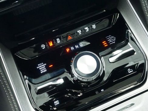 New 2026 Jeep Grand Wagoneer Limited AWD/4WD image 29