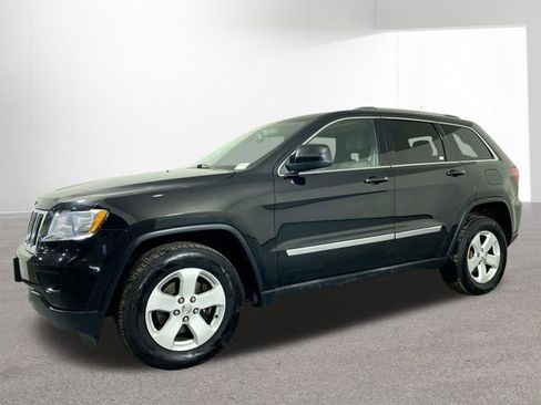 Used 2012 Jeep Grand Cherokee Laredo image 2