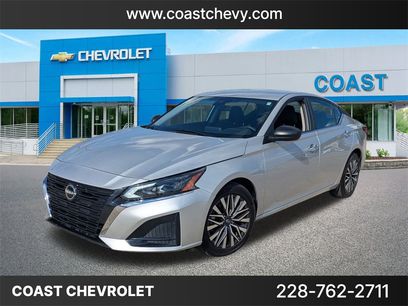 Used 2025 Nissan Altima 2.5 SV