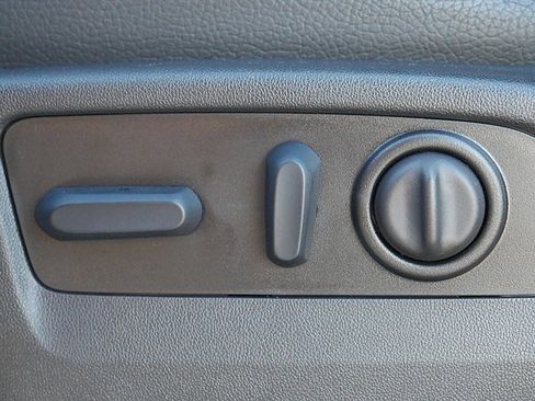 Used 2023 GMC Sierra 3500 Denali w/ Denali Ultimate Package image 13