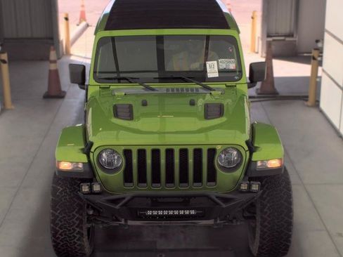 Used 2019 Jeep Wrangler Unlimited Rubicon AWD/4WD image 2