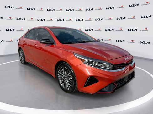Certified 2022 Kia Forte GT-Line w/ GT-Line Premium Package FWD image 1