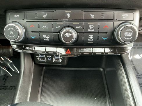 Used 2022 Dodge Durango GT image 17