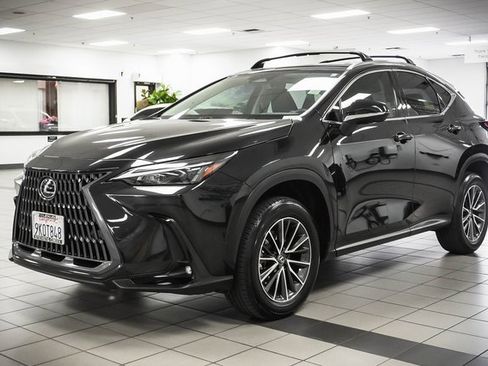Used 2024 Lexus NX 350 AWD w/ Premium Package image 3