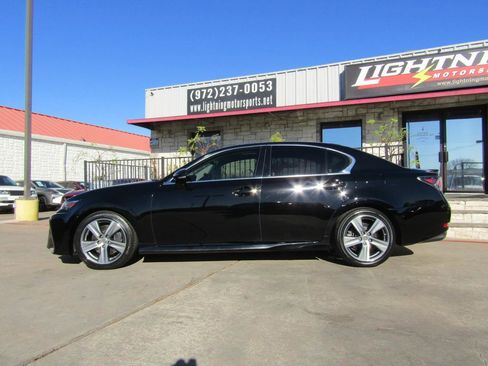 Used 2017 Lexus GS 350 image 2
