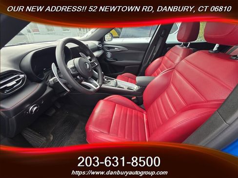 Used 2024 Dodge Hornet R/T Plus w/ R/T Blacktop Package image 10