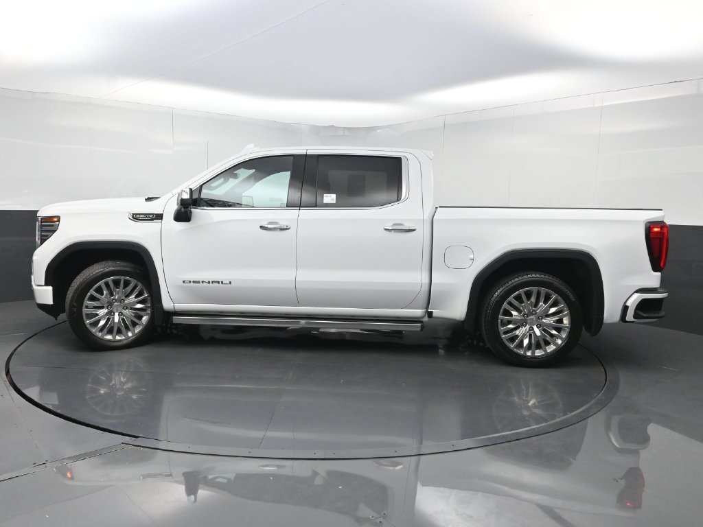 Used 2023 GMC Sierra 1500 Denali w/ Denali Reserve Package AWD/4WD image 45