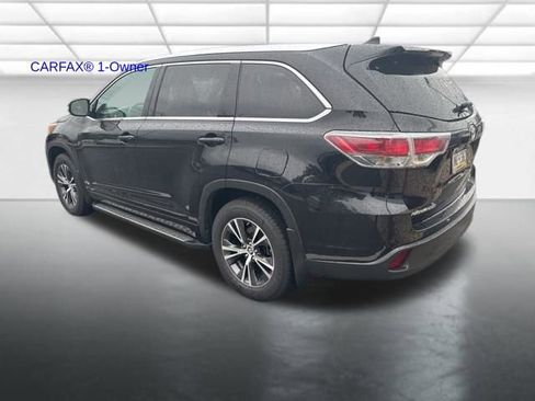 Used 2016 Toyota Highlander XLE AWD/4WD image 7