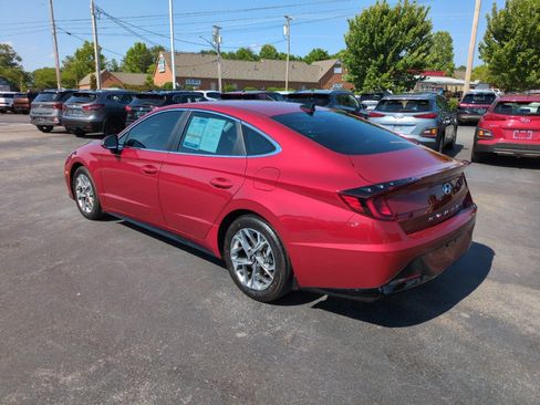 Used 2023 Hyundai Sonata SEL FWD image 3