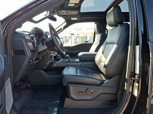 Used 2025 Ford F150 Lariat AWD/4WD image 13