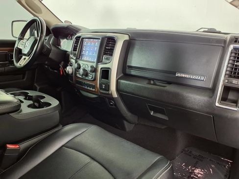 Used 2018 RAM 1500 Laramie RWD image 7