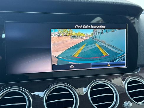 Used 2019 Mercedes-Benz E 300 image 22