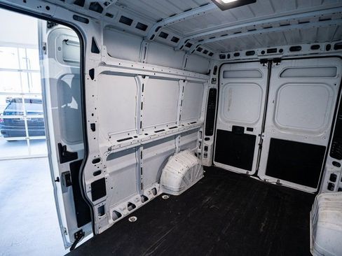 Used 2023 RAM ProMaster 2500 image 39