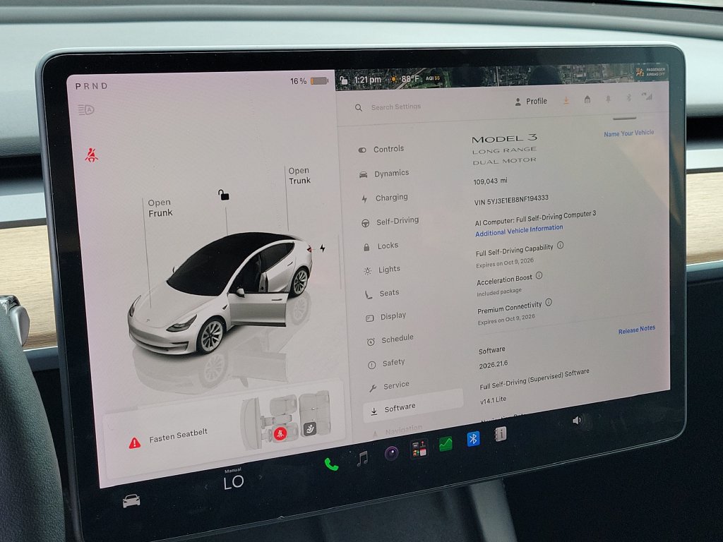 Used 2022 Tesla Model 3 Long Range AWD/4WD image 25