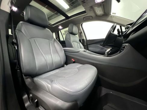 Certified 2019 Buick Envision Premium w/ Driver Confidence Package AWD/4WD image 29