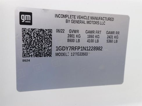 Used 2022 GMC Savana 3500 w/ Power Convenience Package image 18