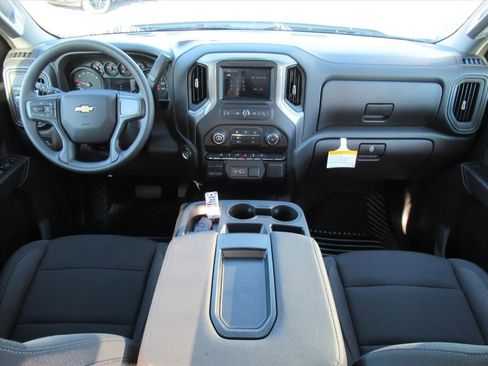 New 2026 Chevrolet Silverado 1500 Custom RWD image 12