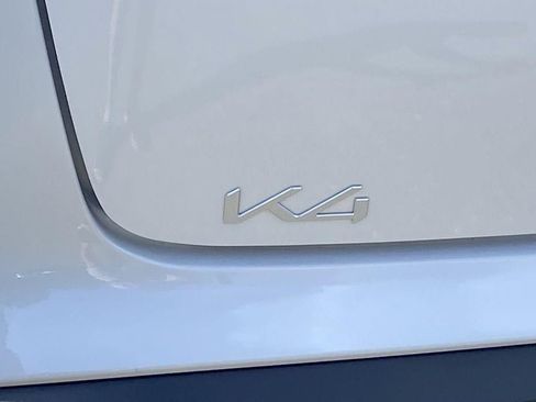 New 2026 Kia K4 FWD image 31