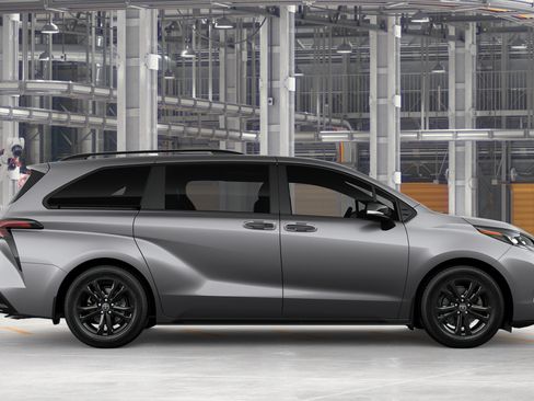 New 2026 Toyota Sienna XSE AWD/4WD image 12