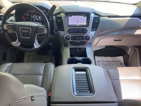 Used 2017 GMC Yukon SLT RWD image 11
