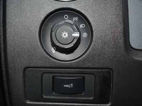 Used 2013 Ford F150 XLT w/ Luxury Equipment Group AWD/4WD image 19