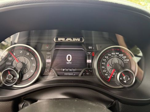 Used 2022 RAM 1500 Laramie AWD/4WD image 26