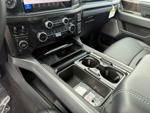 New 2026 Ford F250 Lariat w/ Black Appearance Package image 13